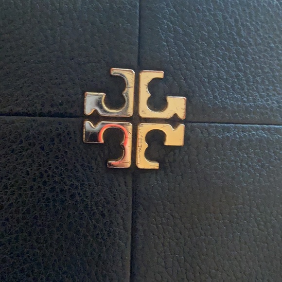 Tory Burch Ivy Crossbody Bag - Picture 8 of 9